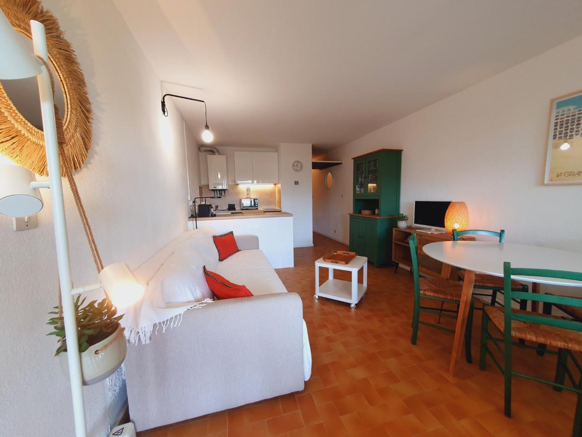 T2 Traversant Familial Cap Sud Parking Plages - Rossiconciergerie - Linge En Option La Grande-Motte Esterno foto