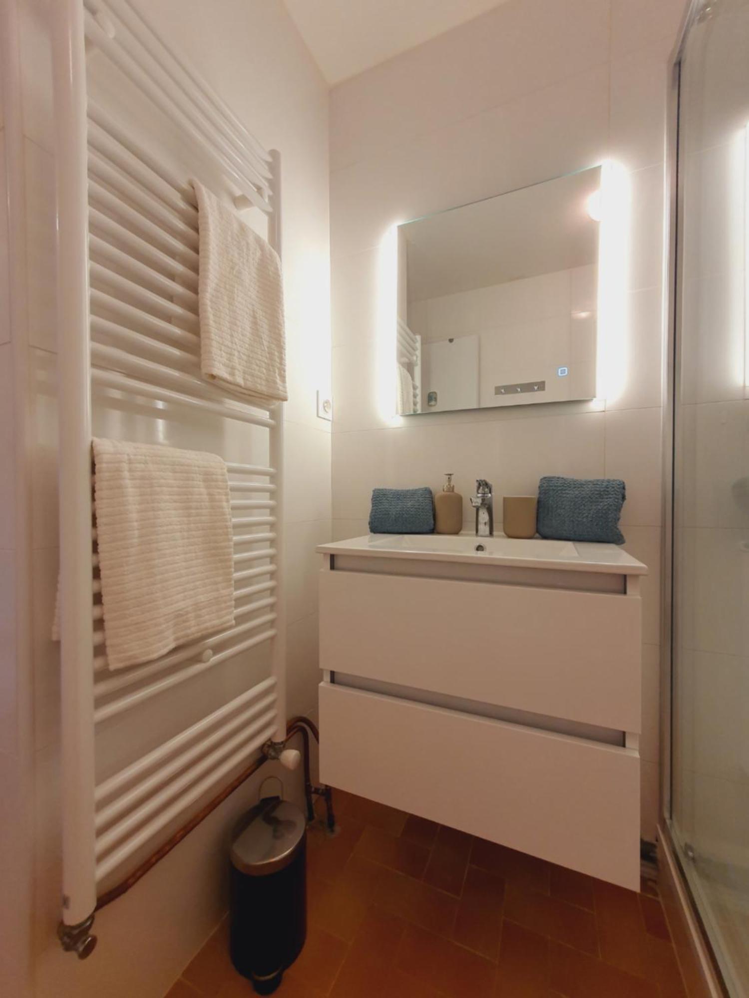 T2 Traversant Familial Cap Sud Parking Plages - Rossiconciergerie - Linge En Option La Grande-Motte Esterno foto